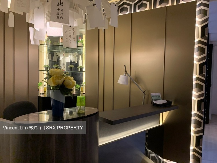 Tong Lee Building (D13), Factory #574218301